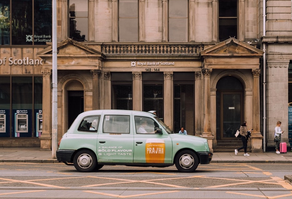 Scotland-taxi-driver-funding-£1500